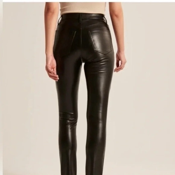 Abercrombie The Skinny High rise Leather Pants Size 26 - Picture 2 of 5